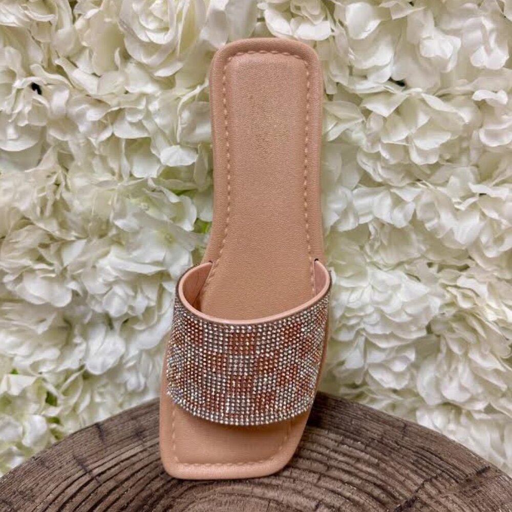 Beige Sandal with Checkered Pattern with Silver and Beige Gems